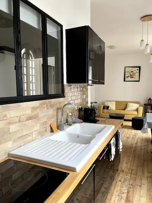 Apartment Cocon Romantique A Vichy France